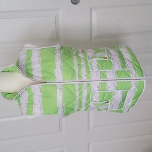 Tea & Rose Quilted Puffer Type Vest Women’s Size Medium Lime Green and White